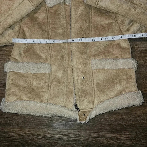 Zara Girls Faux Suede Sherpa Lined Coat SZ 13-14 - Picture 11 of 12